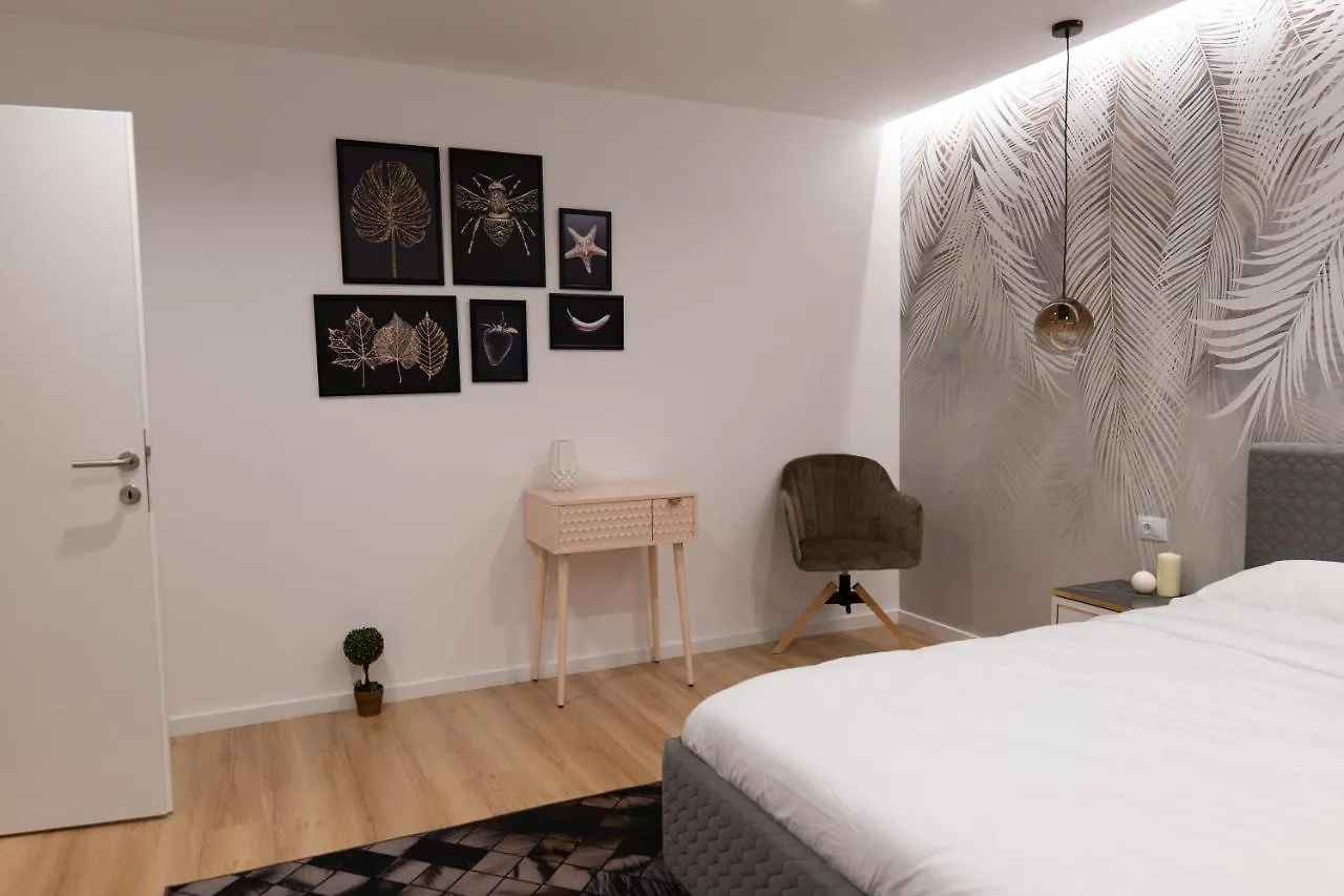 Garsoniera Lux Bd. Decebal Apartment Bucharest Romania