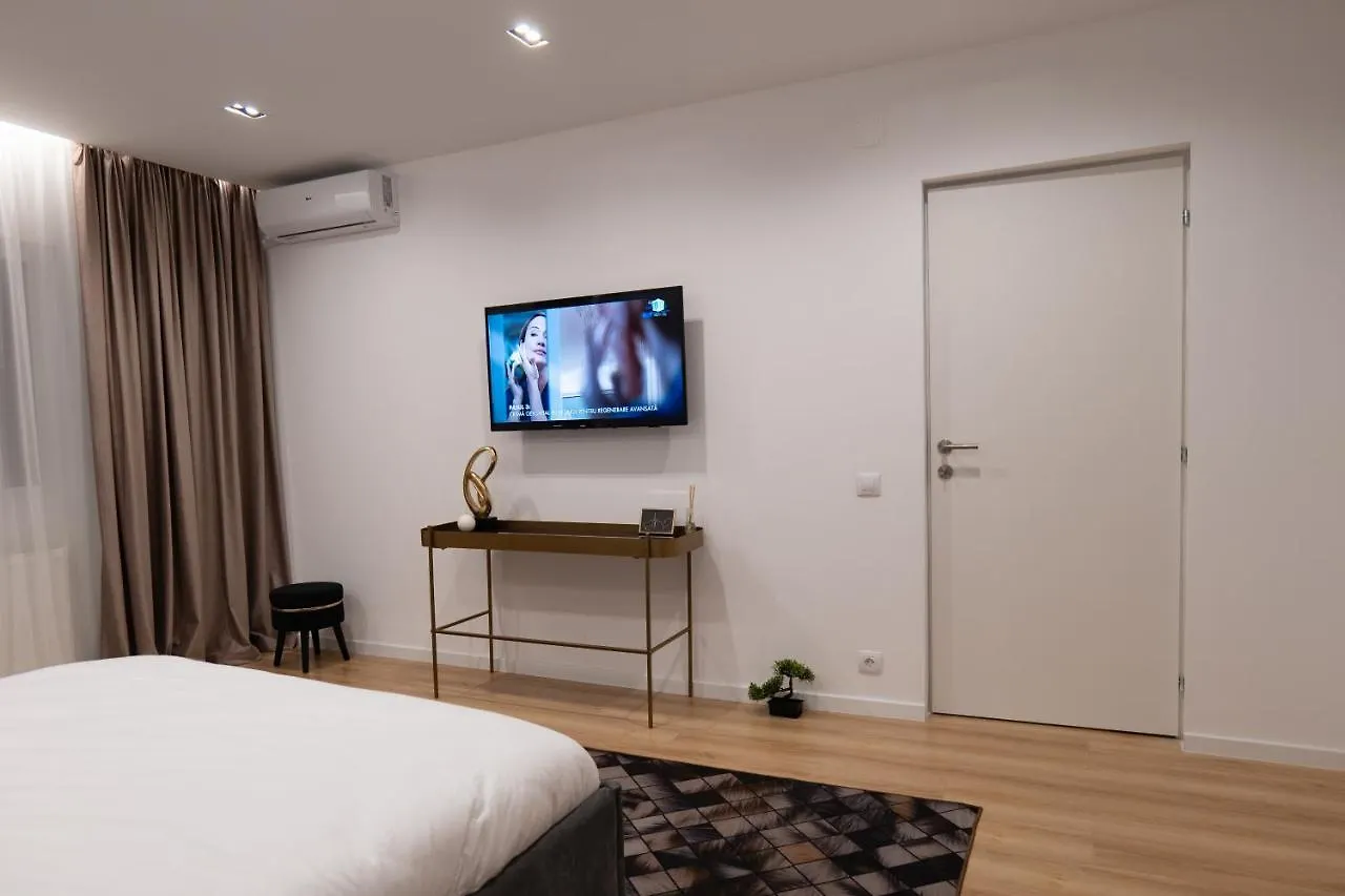 Garsoniera Lux Bd. Decebal Apartment Bucharest